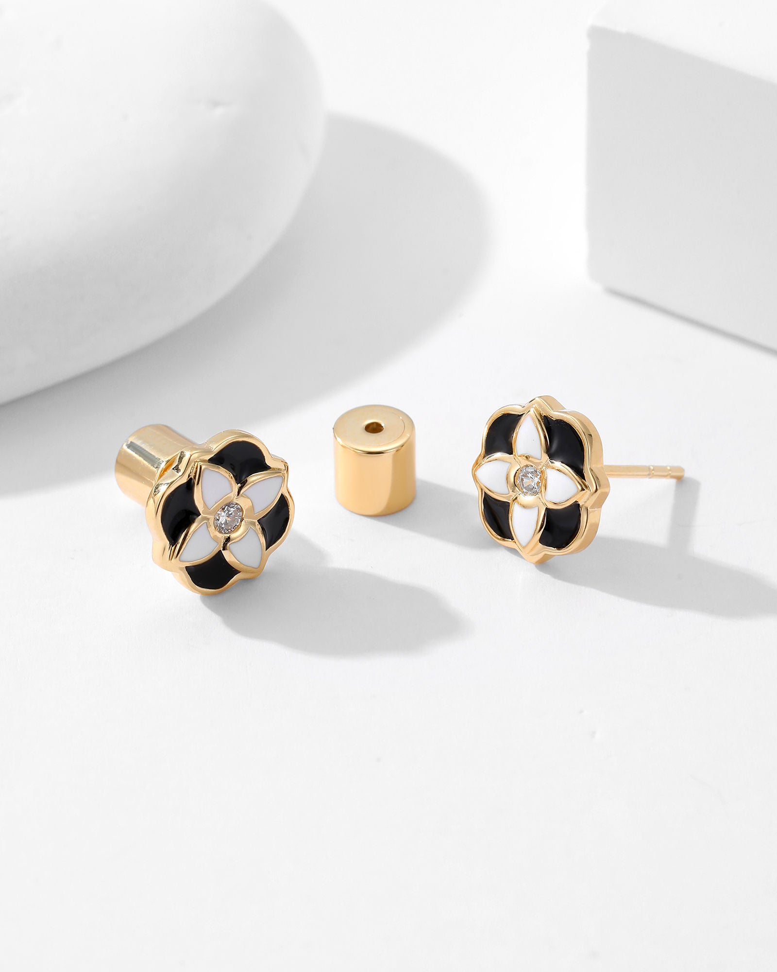 Fleur d’Émail Ohrring - 8340600