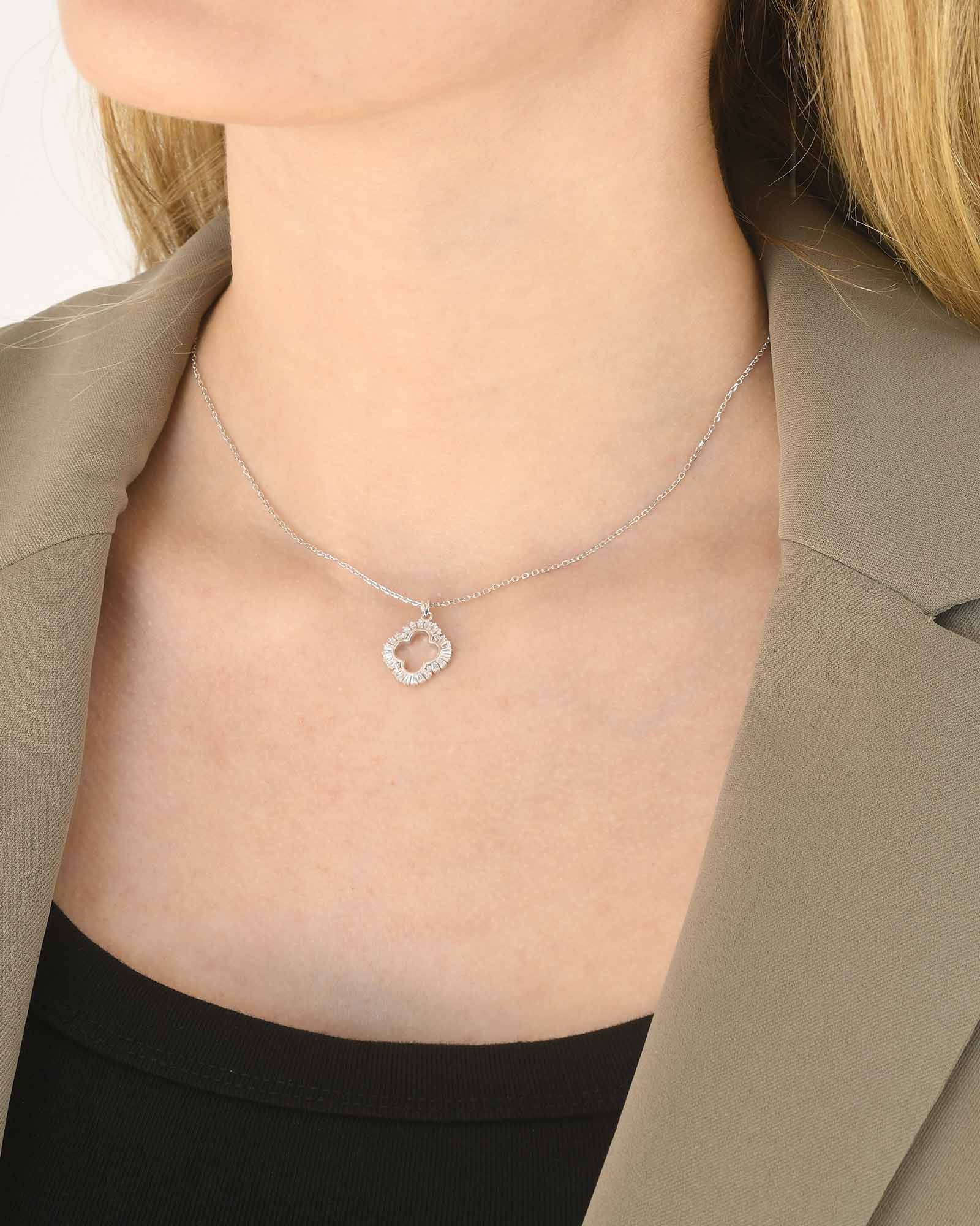 Quatrilobe Halskette - 8132000