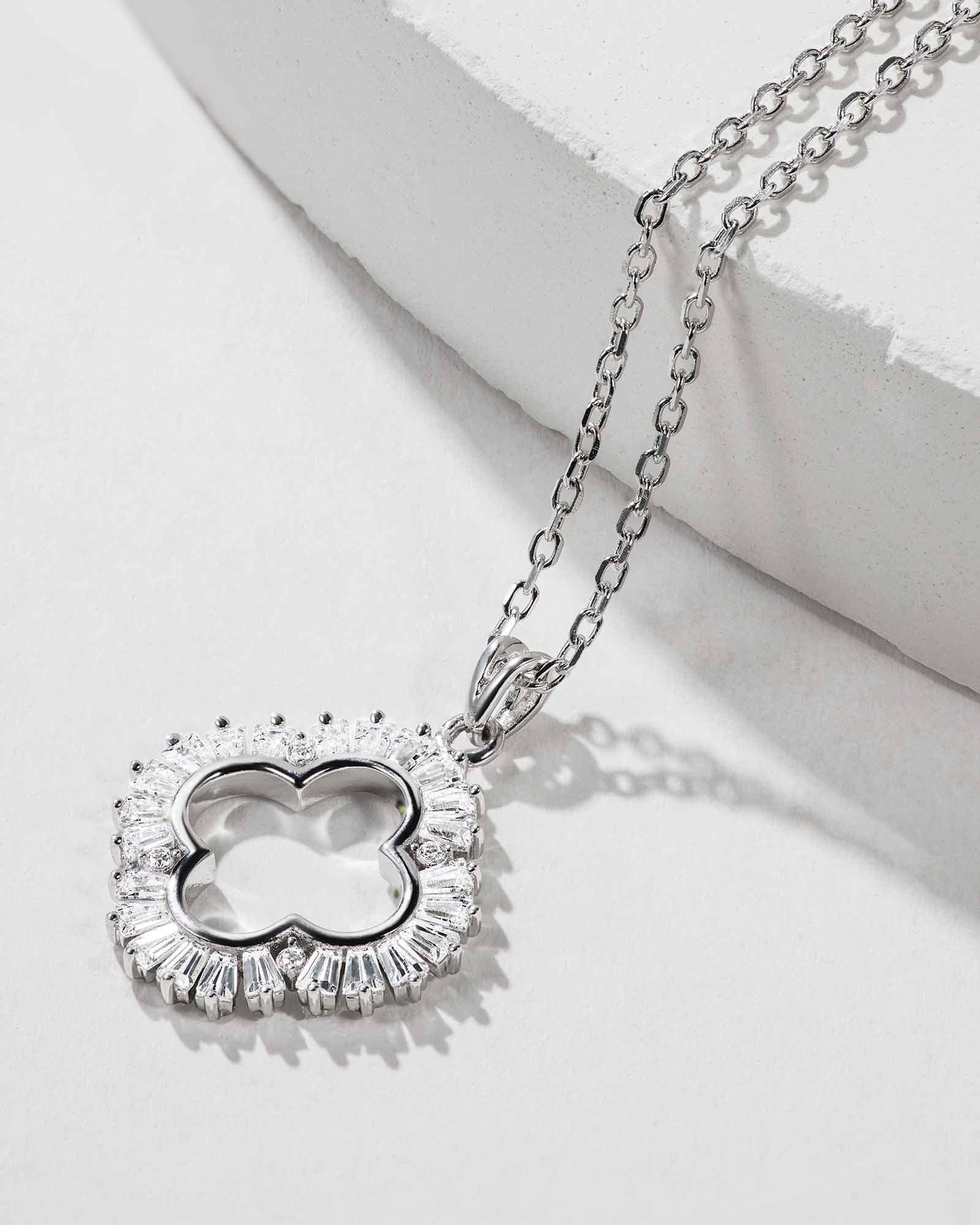 Quatrilobe Halskæde - 8132000