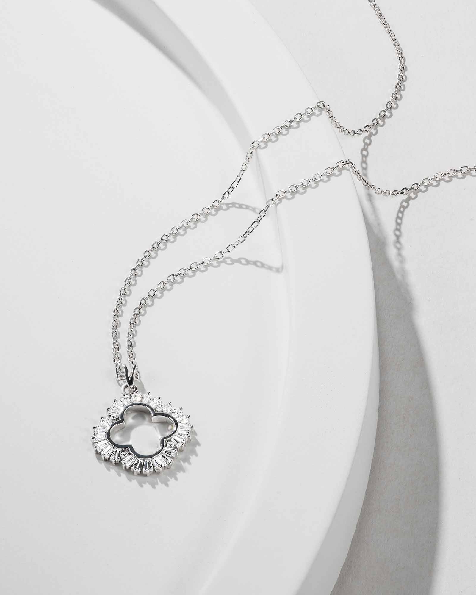 Quatrilobe Halskæde - 8132000