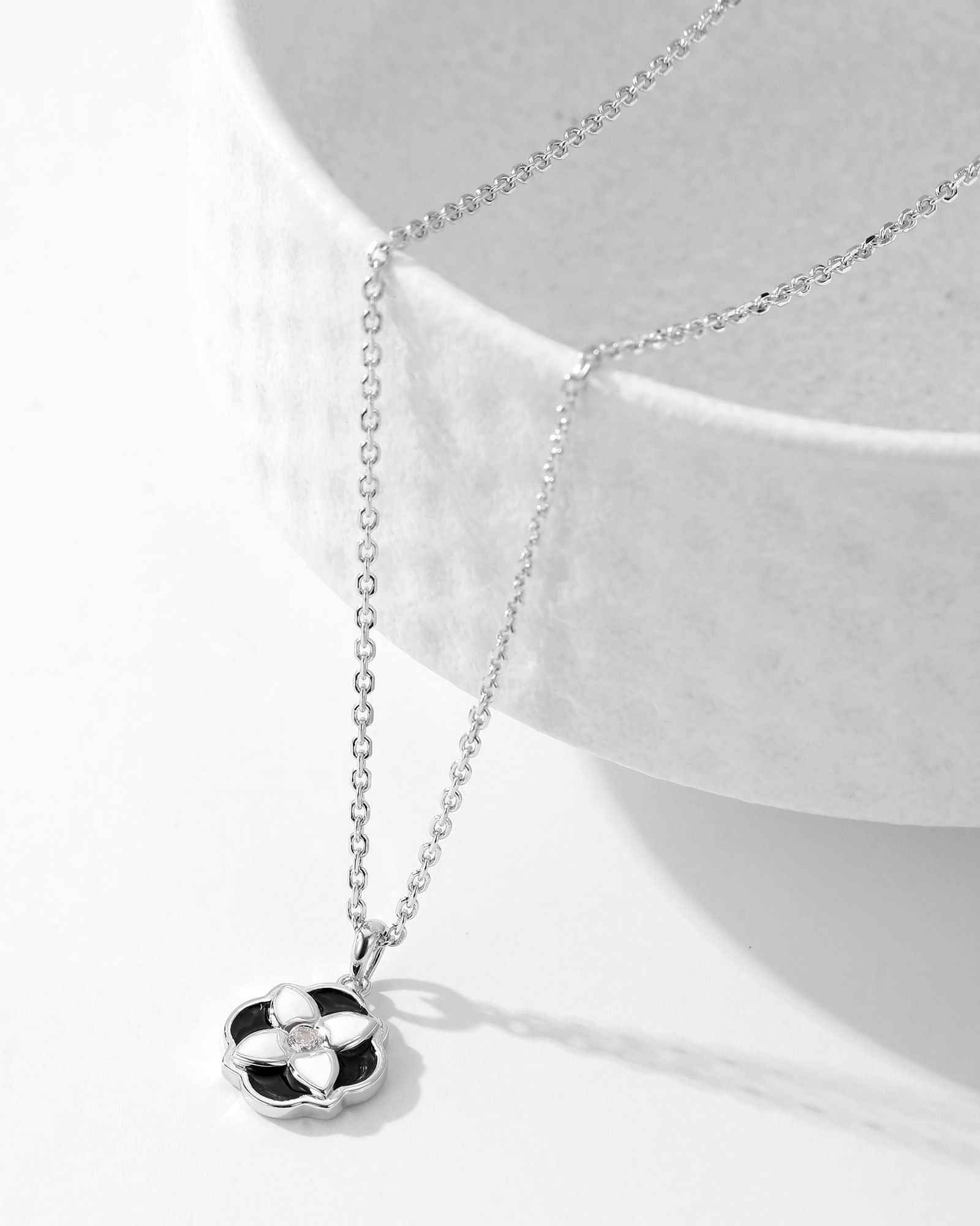 Fleur d’Émail Halskette - 8332800