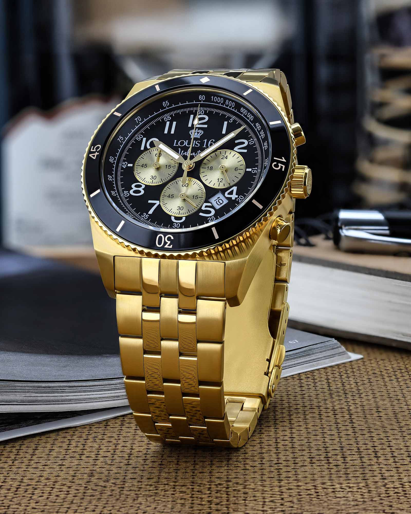 Destrier 3200 Chronograph Guld