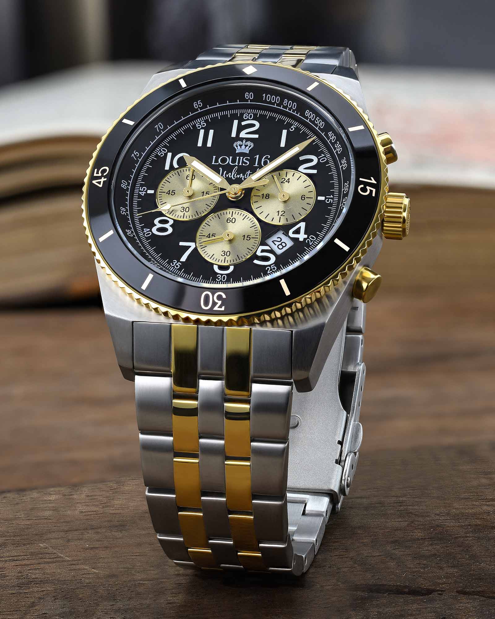 Destrier 3240 Chronograph Bicolor